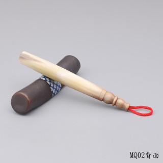 袖珍赤牛角胎毛筆一支