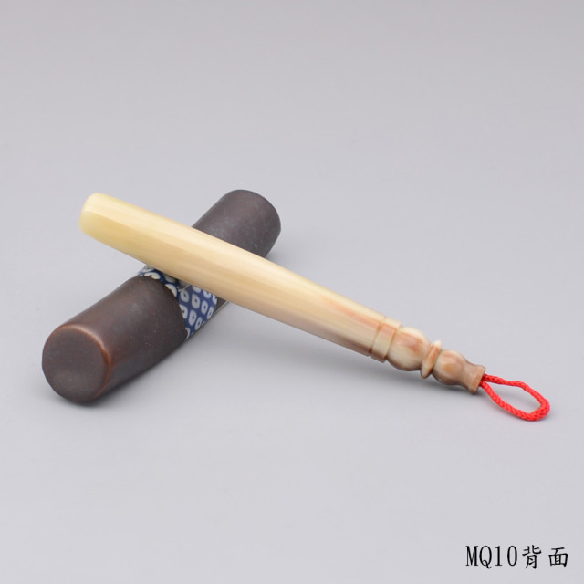 袖珍赤牛角胎毛筆一支