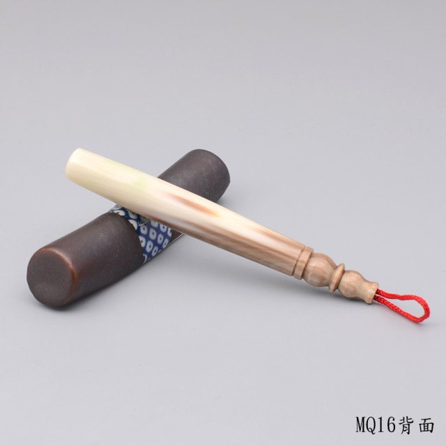 袖珍赤牛角胎毛筆一支