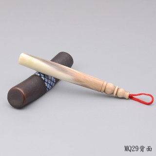 袖珍赤牛角胎毛筆一支
