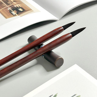 紅檀木胎毛筆一對