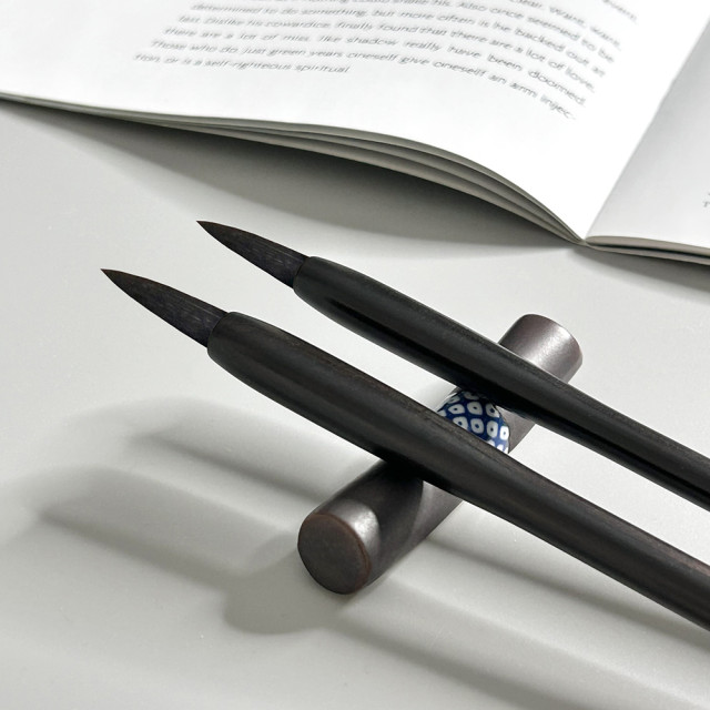 黑檀木胎毛筆一對