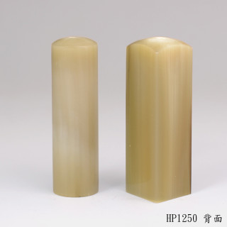 奶茶色牛角對章